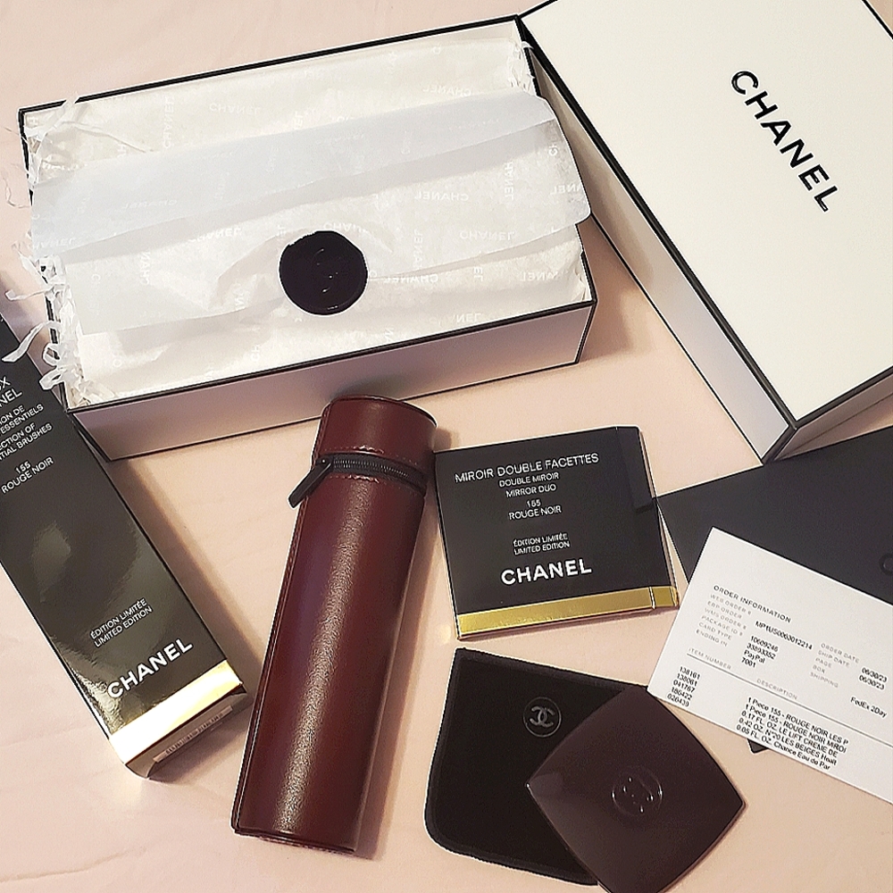 Chanel Brush set and Mirror in Rouge Noir